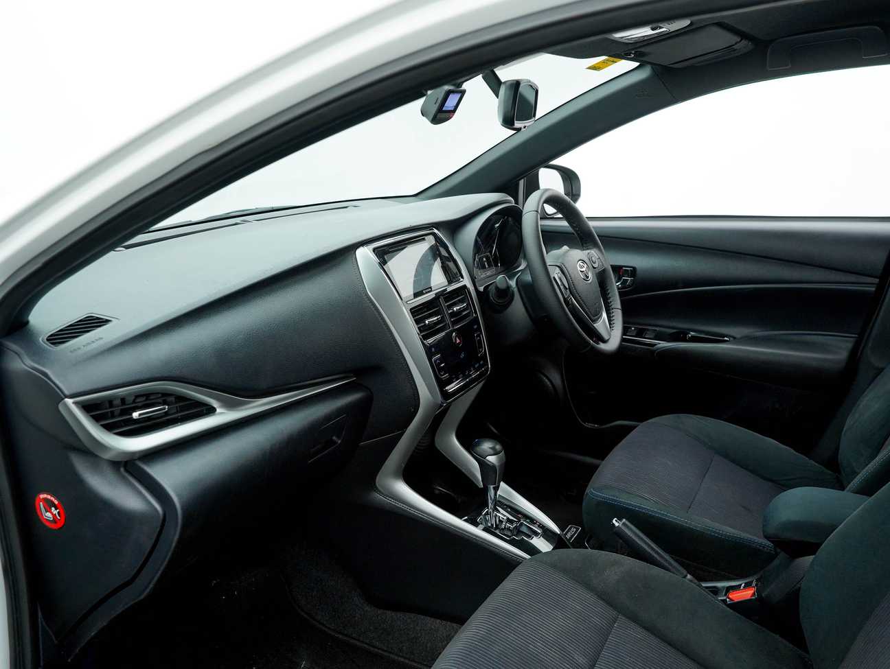 terpakai 2020 Toyota Yaris G 1.5
