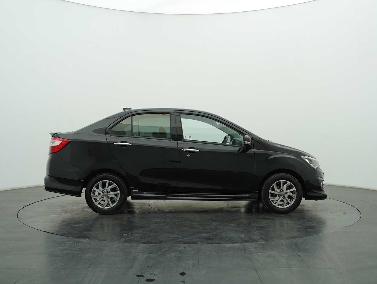 used 2018 Perodua Bezza Advance 1.3