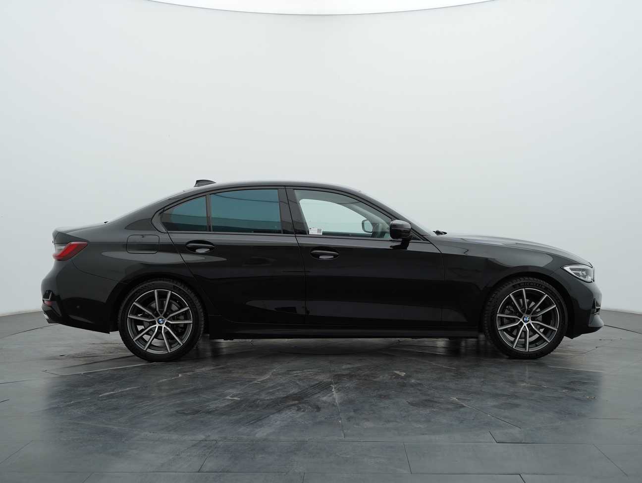 used 2021 BMW 320i Sport 2.0