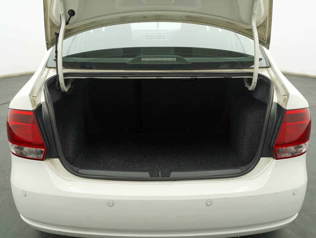 used 2012 Volkswagen Polo  1.6