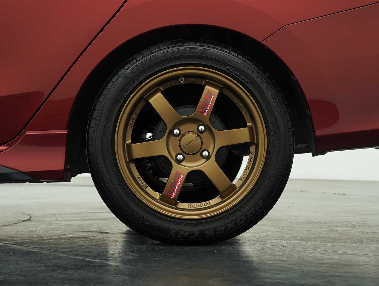 terpakai 2023 Perodua Bezza Advance 1.3