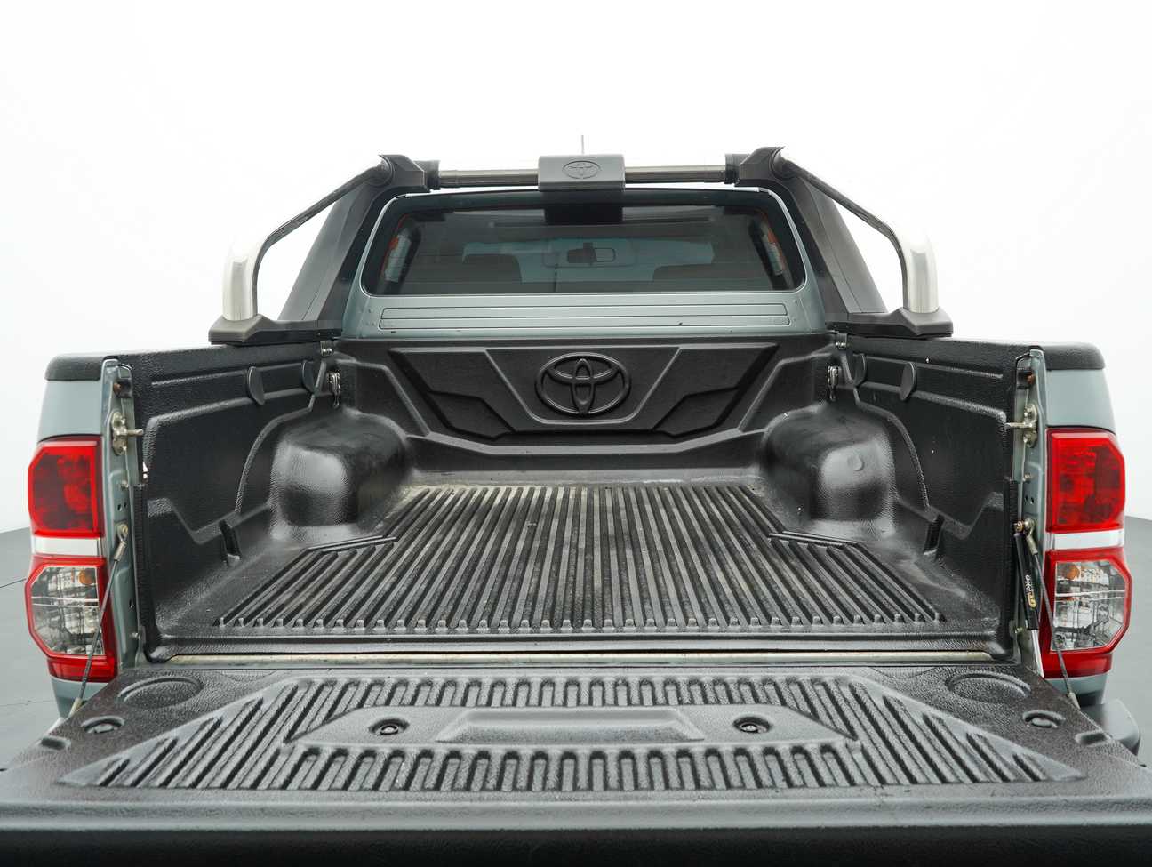 used 2014 Toyota Hilux G VNT 2.5