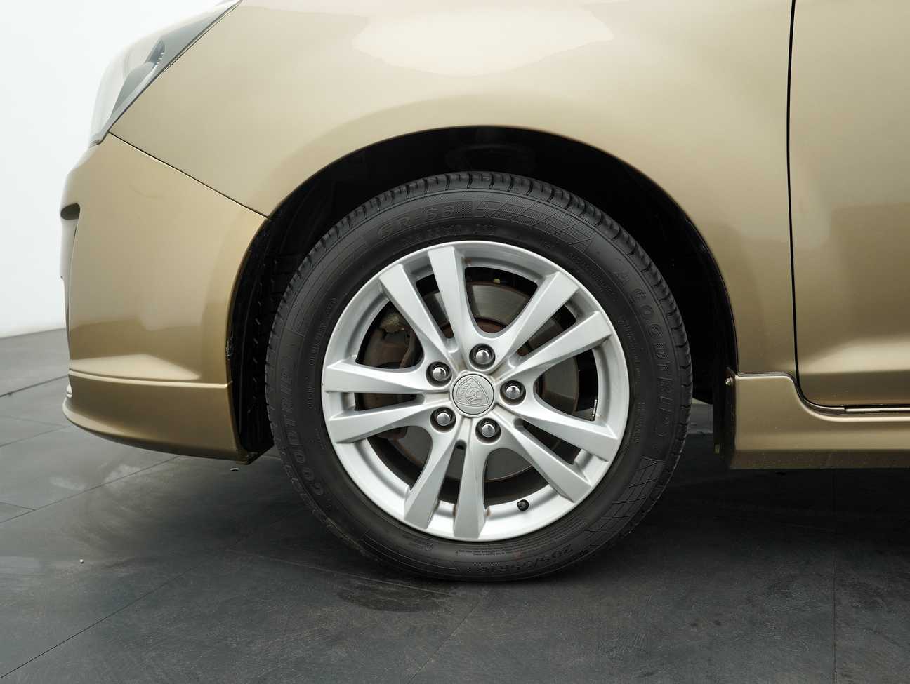 used 2014 Proton Exora Bold CFE Standard 1.6