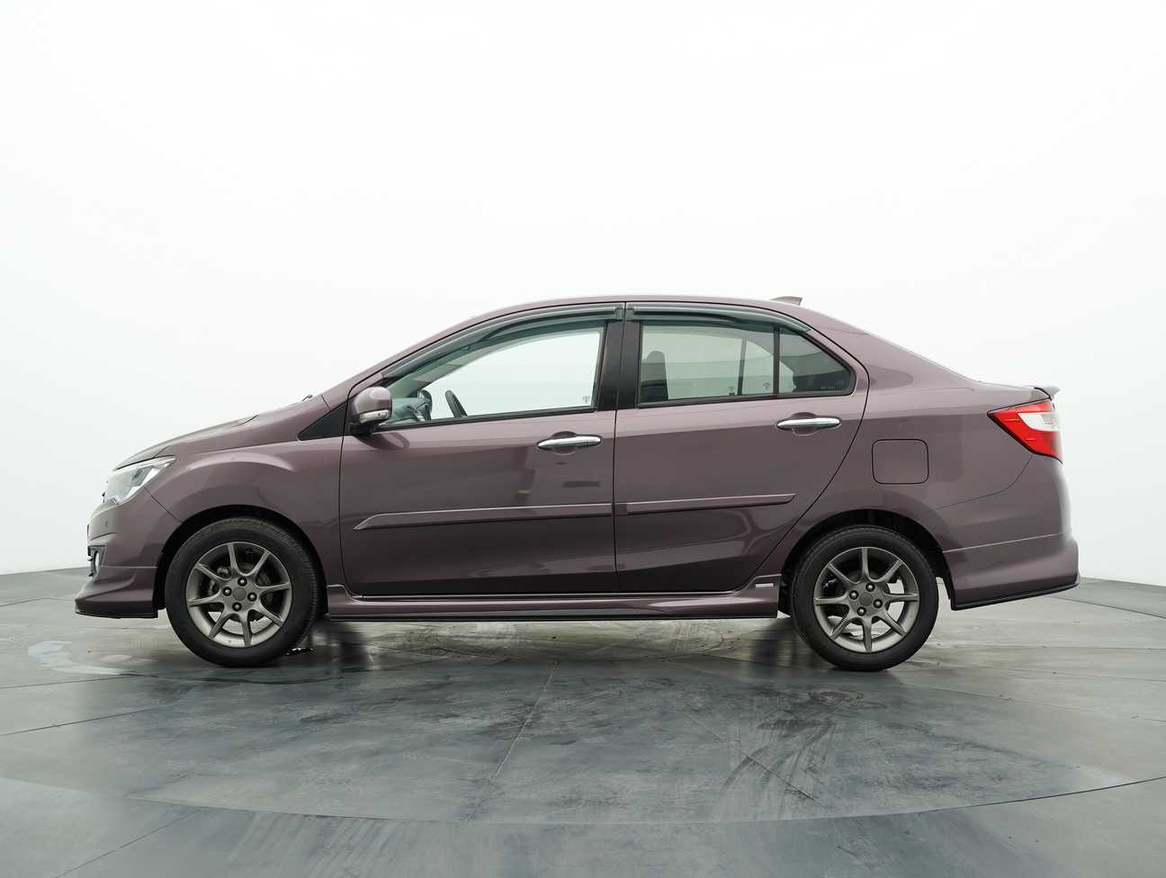 used 2016 Perodua BEZZA X 1.3