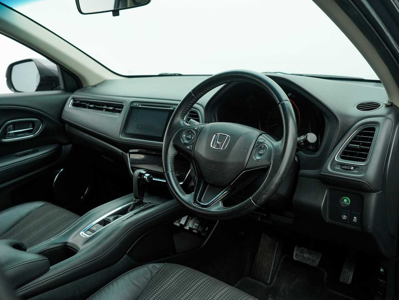 used 2016 Honda HR-V V 1.8