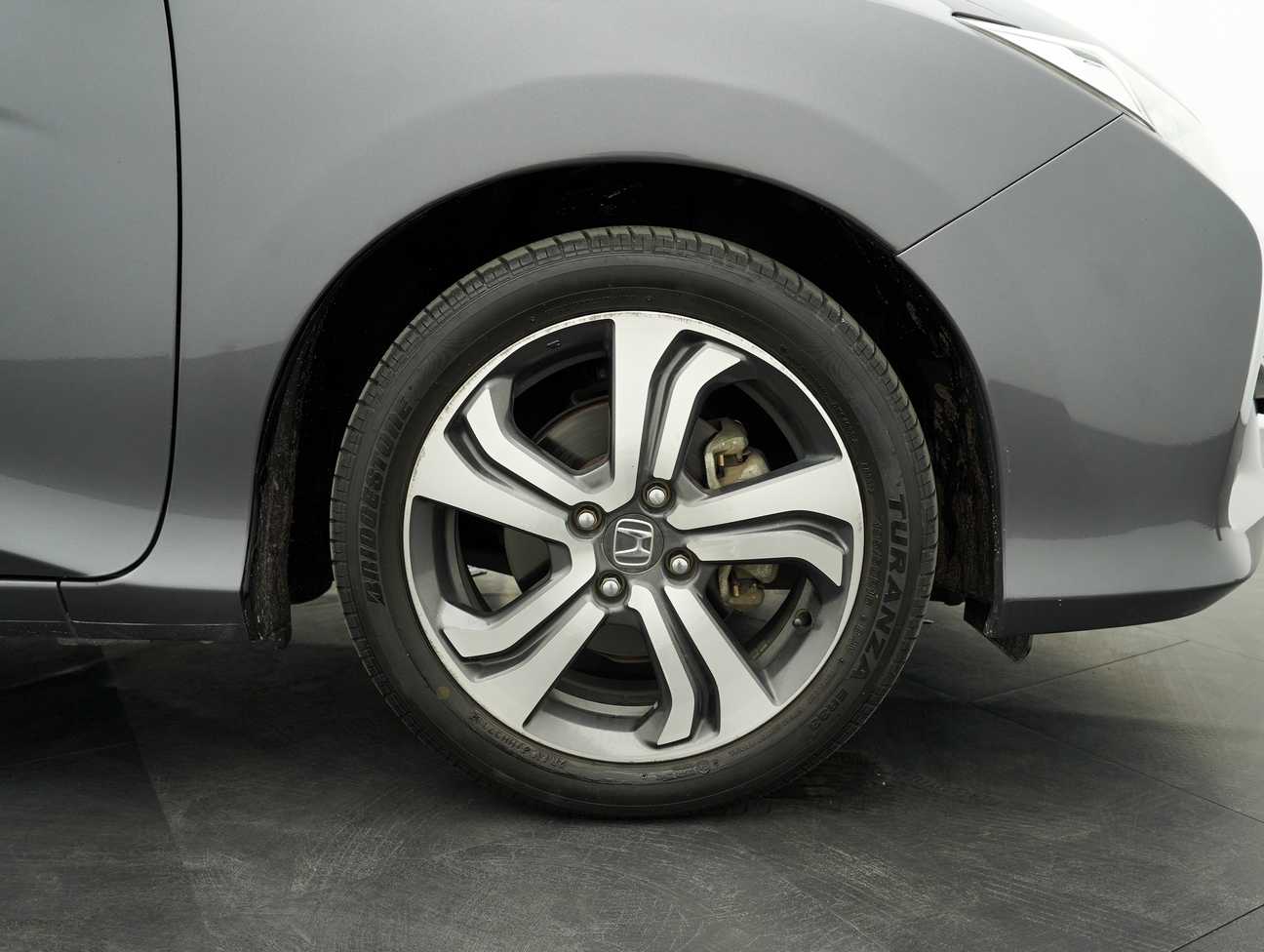 used 2015 Honda City V 1.5