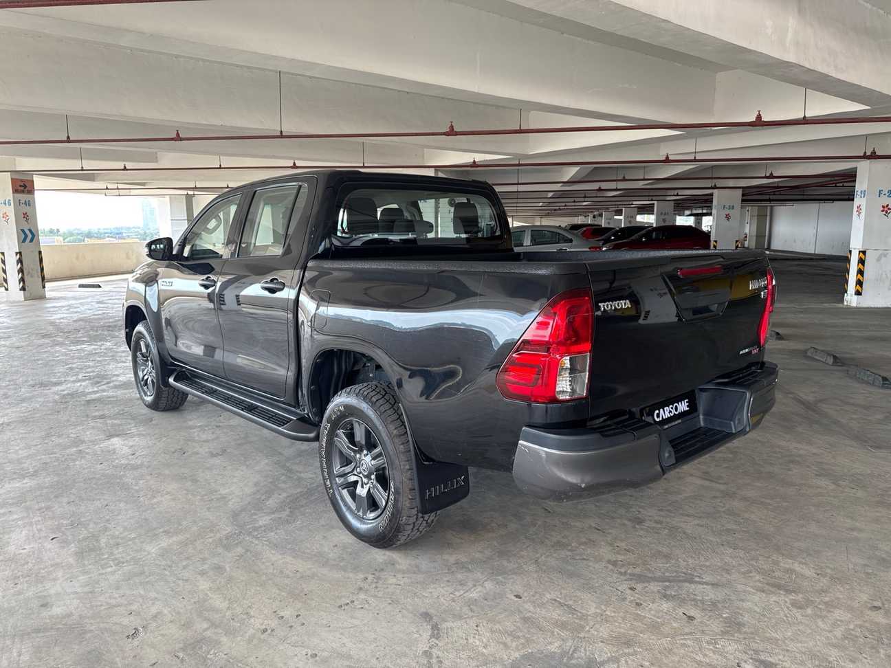 terpakai 2022 Toyota Hilux E Dual Cab 2.4