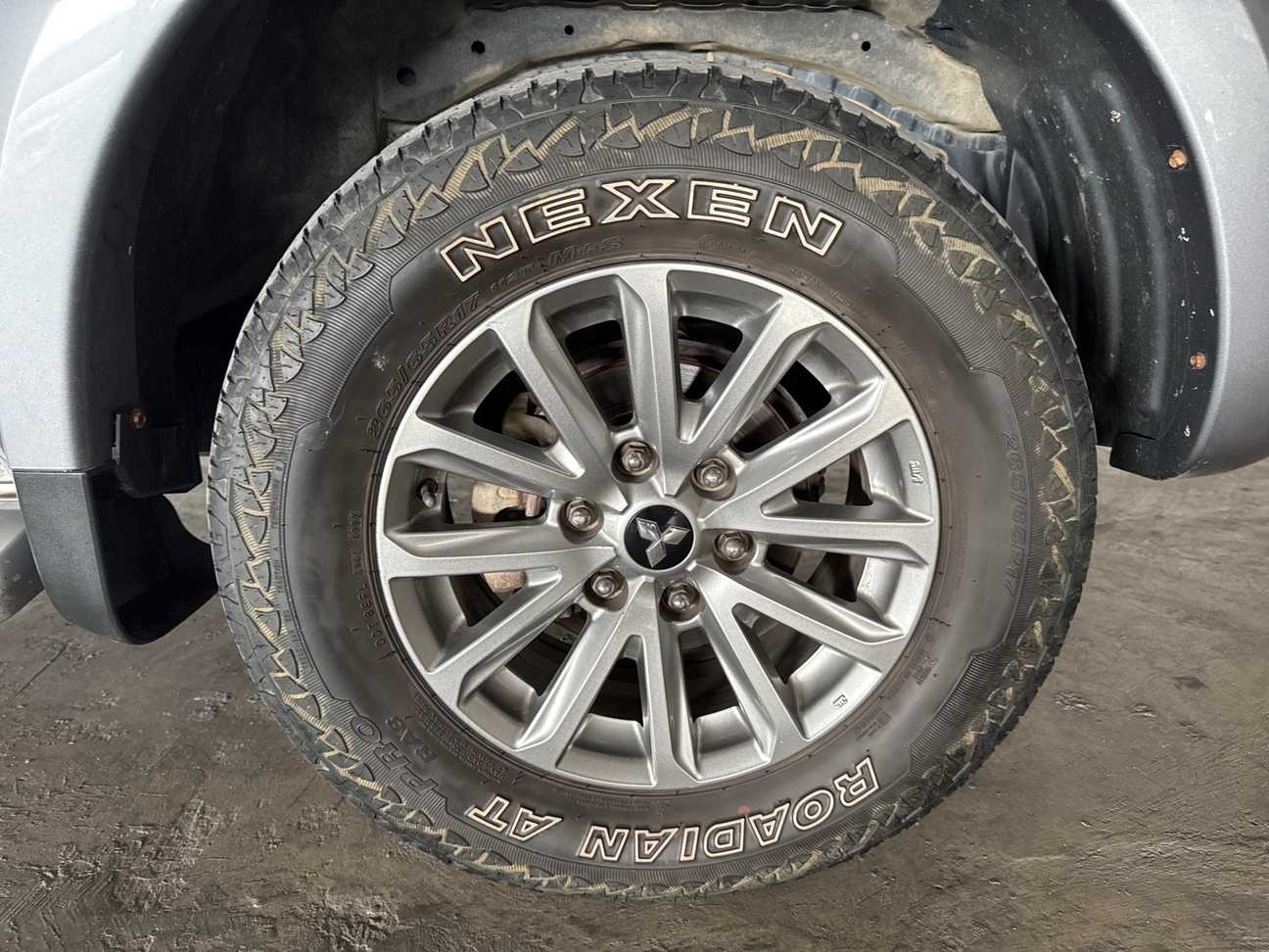 used 2017 Mitsubishi Triton VGT Adventure Dual Cab 4X4 2.4