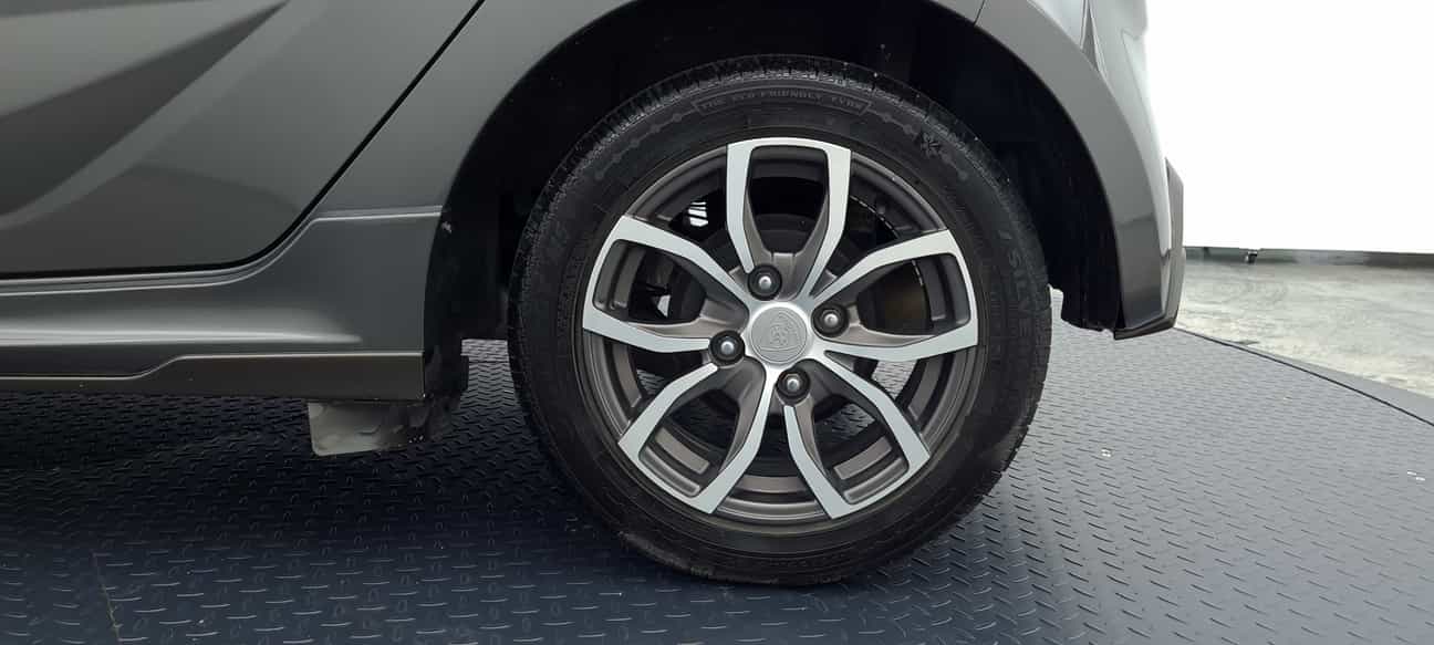 used 2015 Proton IRIZ PREMIUM 1.6