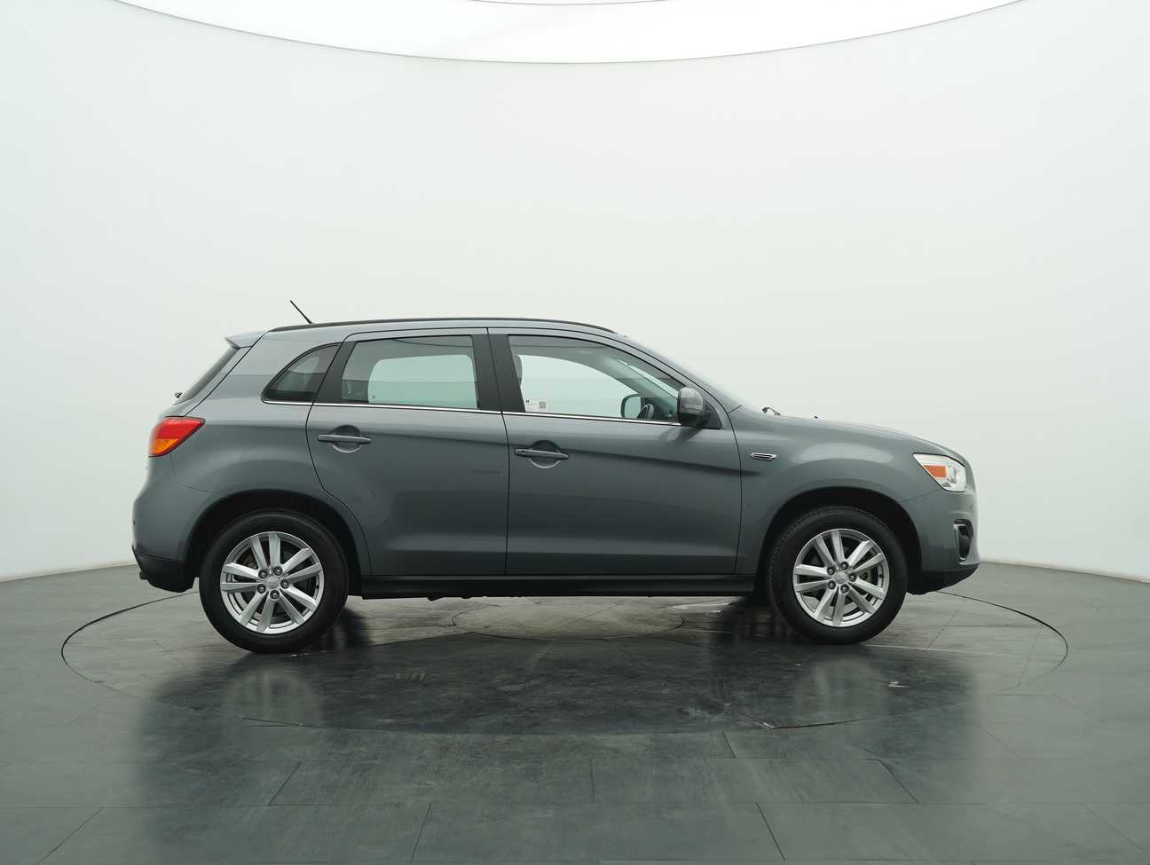 terpakai 2014 Mitsubishi ASX  2.0