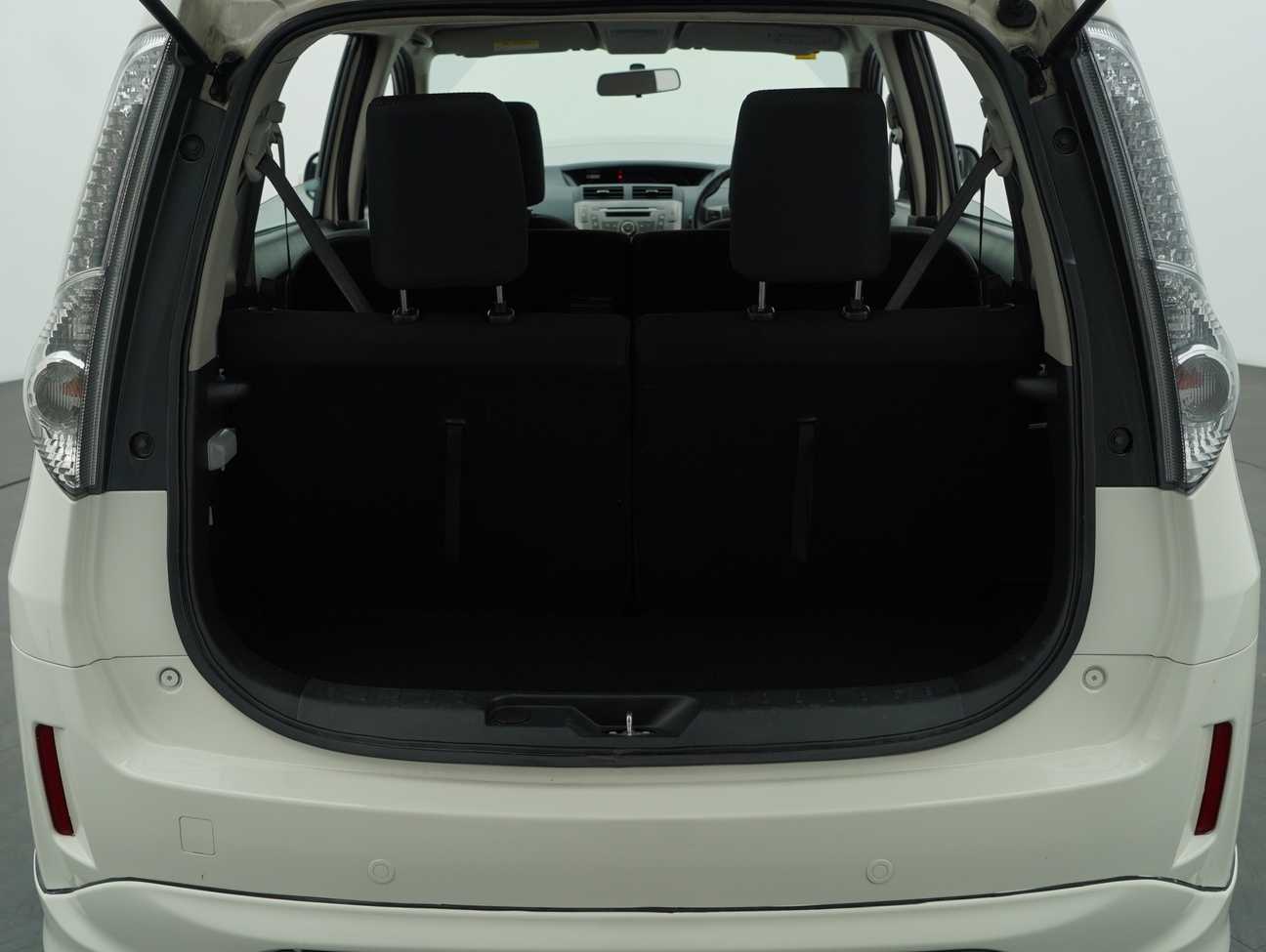 terpakai 2014 Perodua Alza SE 1.5