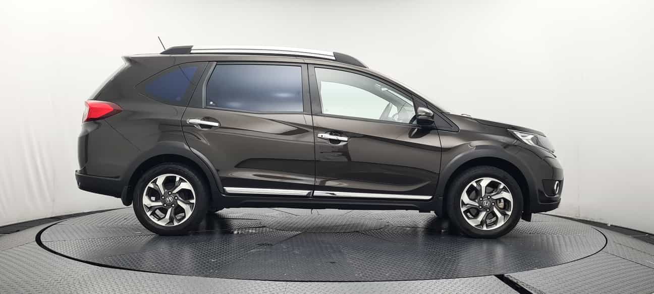 used 2017 Honda BR-V V 1.5