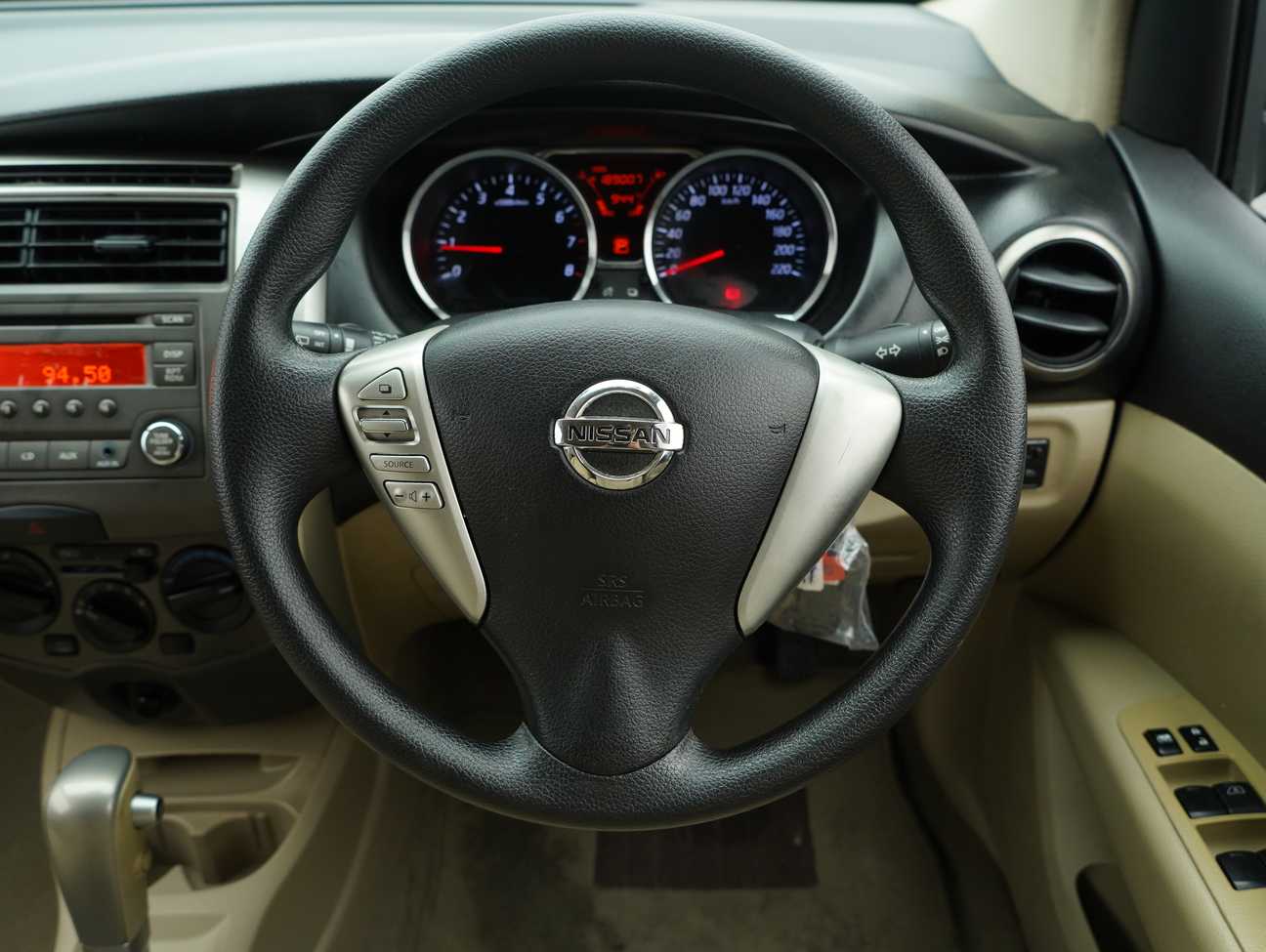 used 2014 Nissan Grand Livina Comfort 1.6