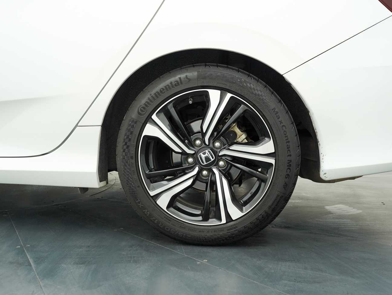 used 2017 Honda CIVIC TC-P 1.5