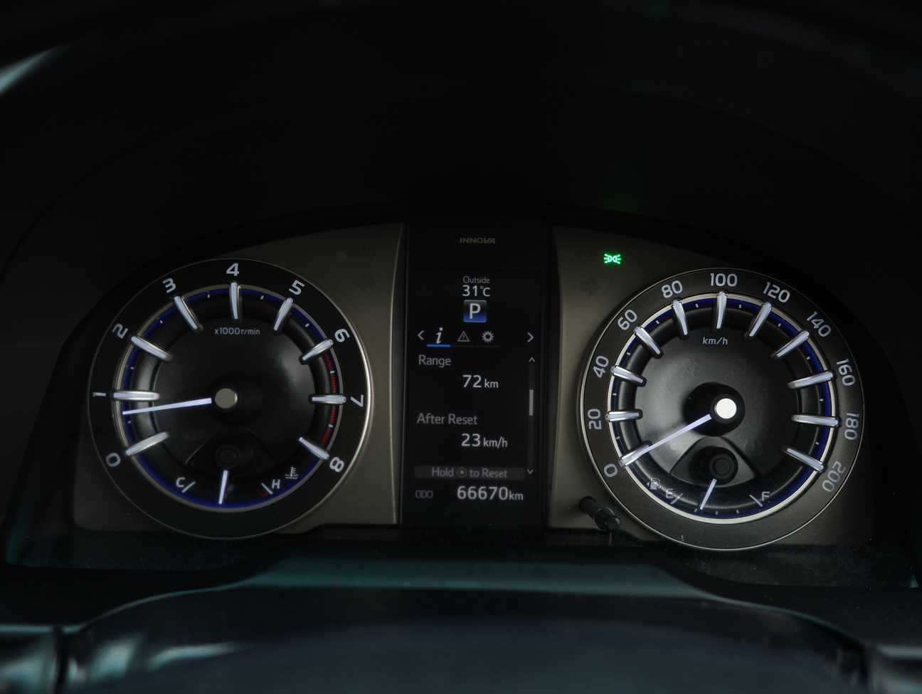 used 2018 Toyota Innova X 2.0