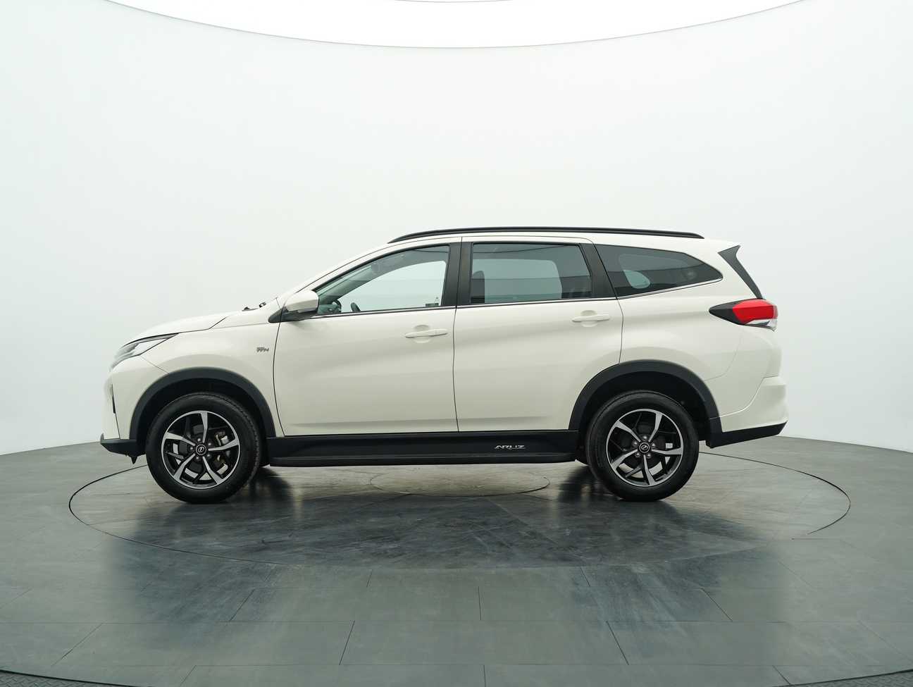 terpakai 2022 Perodua Aruz AV 1.5