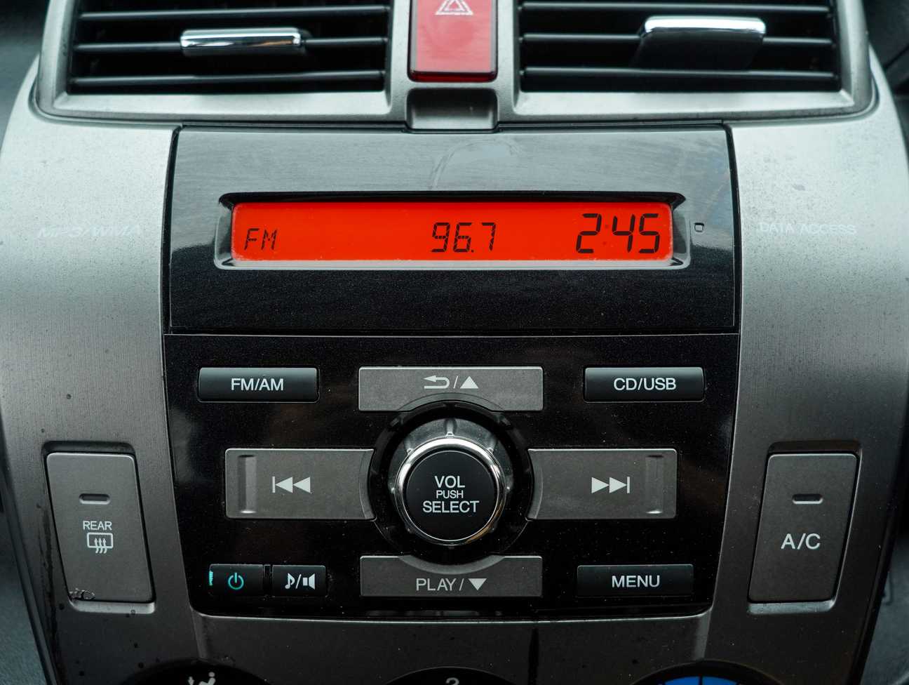 used 2013 Honda City E 1.5