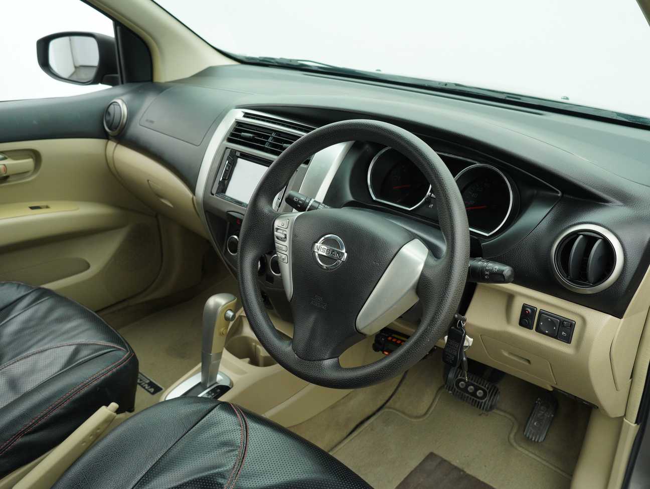 used 2014 Nissan Grand Livina Comfort 1.6