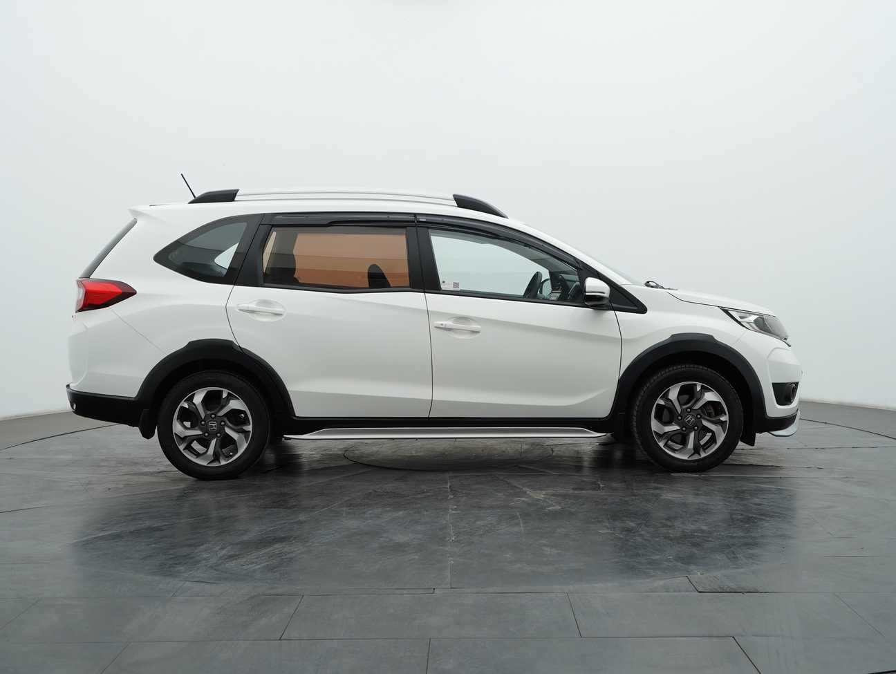 used 2017 Honda BR-V E 1.5