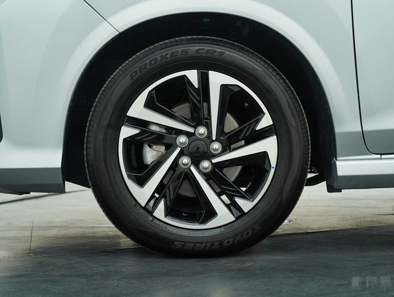 terpakai 2024 Perodua Alza AV 1.5