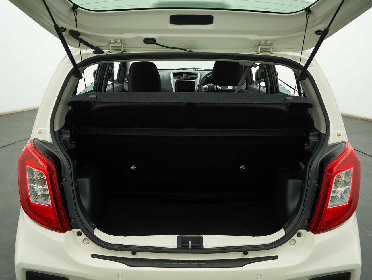 terpakai 2022 Perodua AXIA Advance 1.0