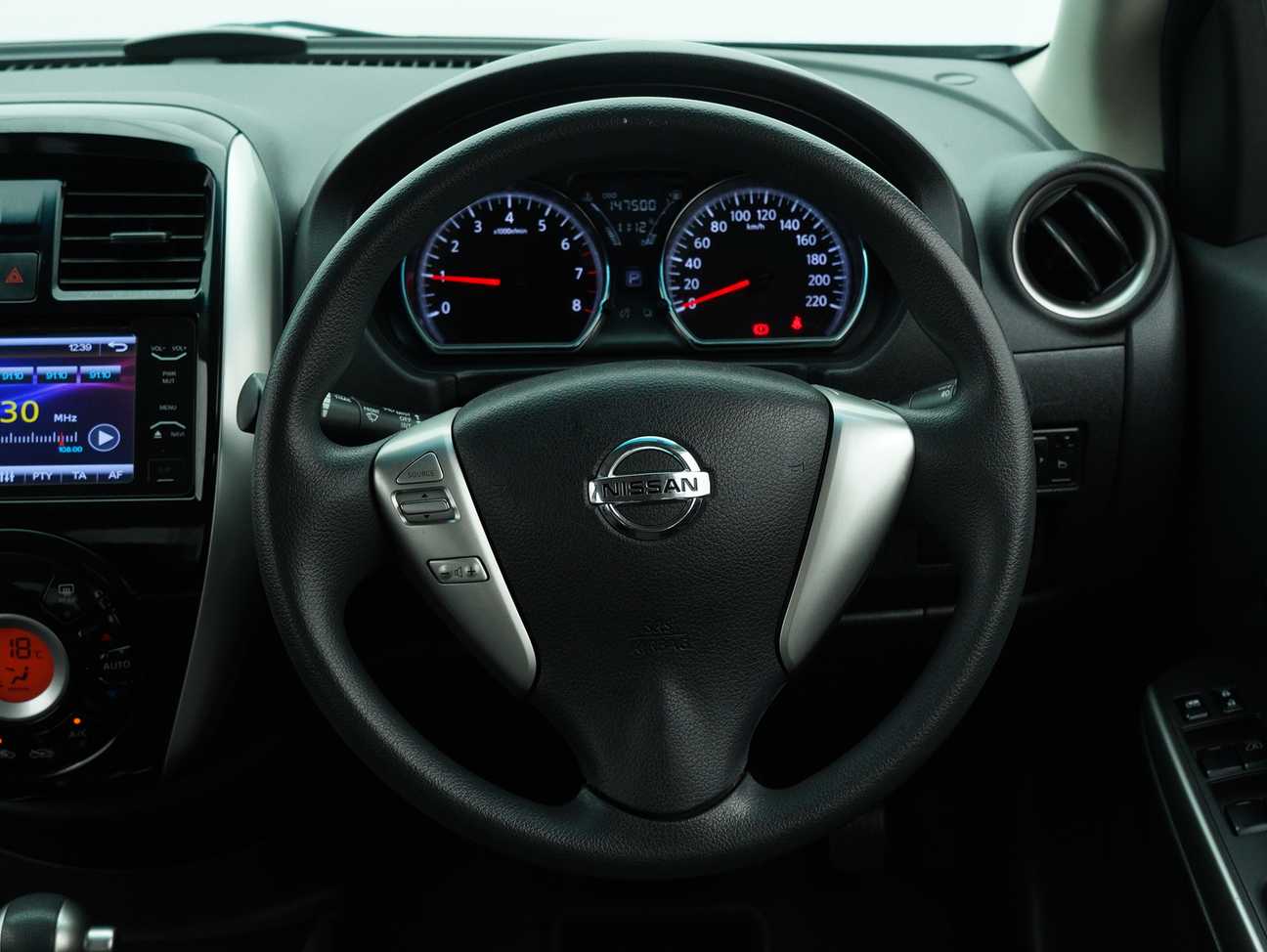 used 2016 Nissan Almera VL 1.5