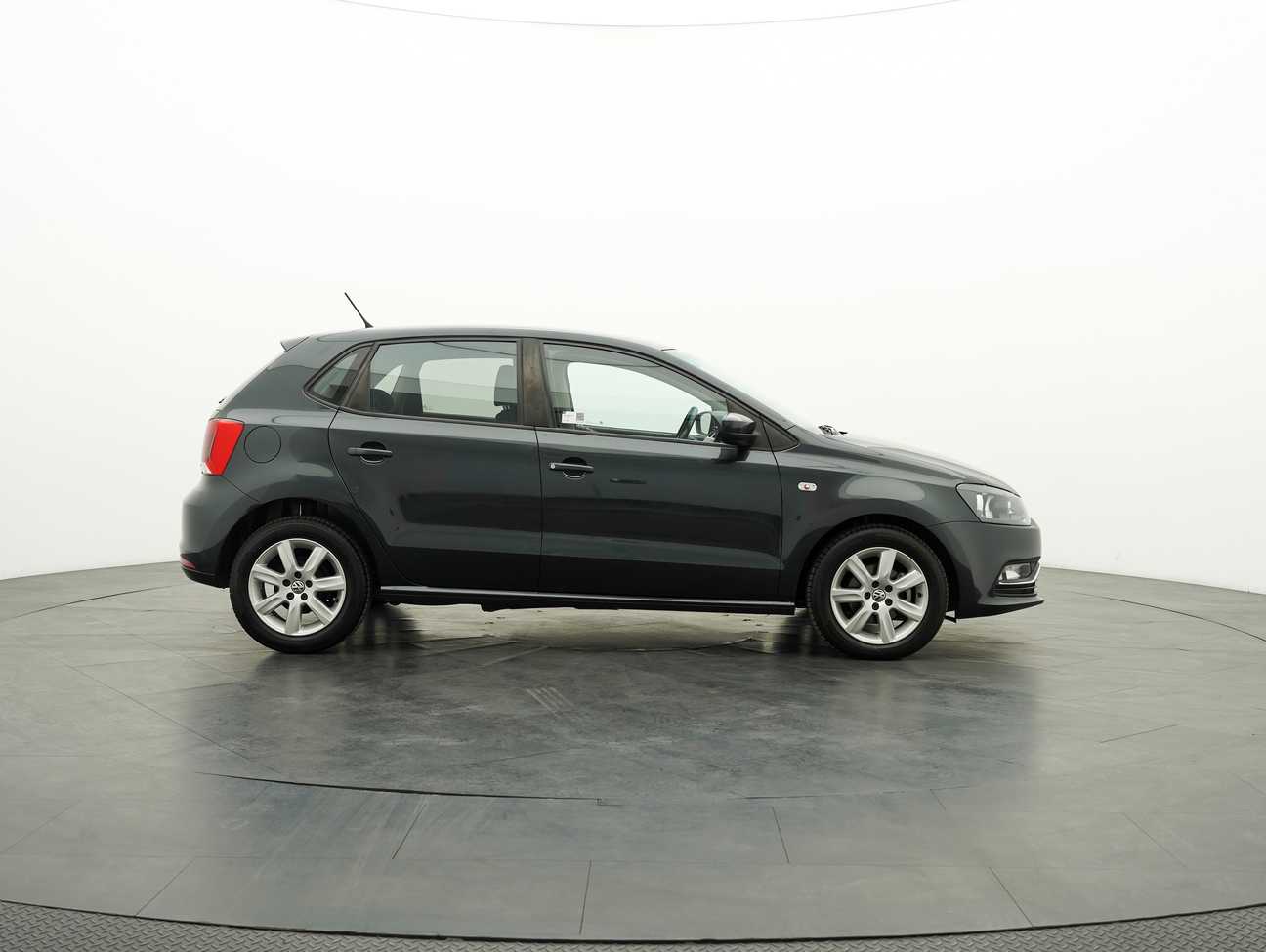 terpakai 2015 Volkswagen Polo  1.6