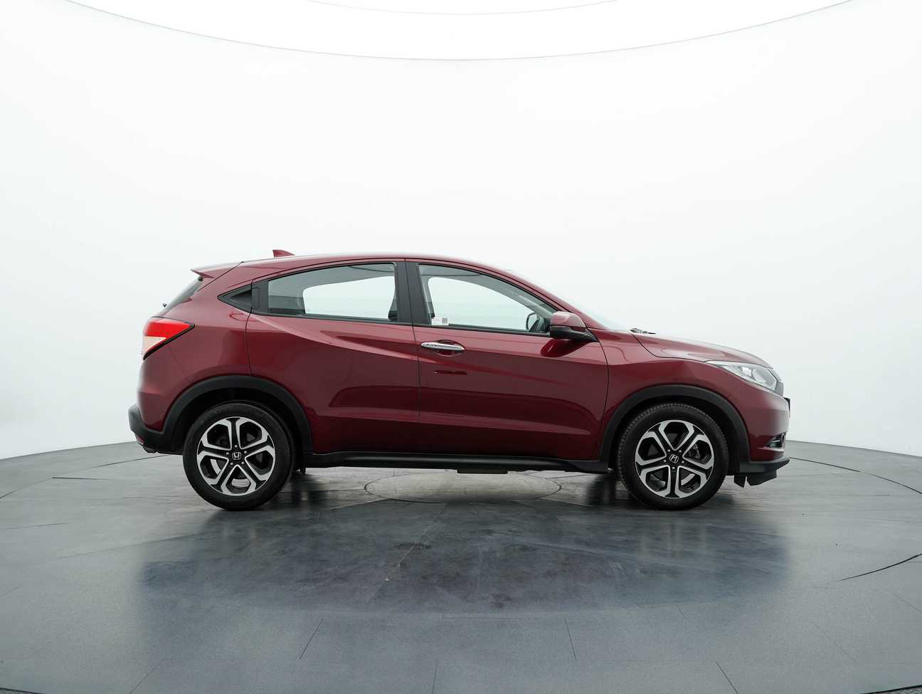 used 2017 Honda HR-V V 1.8