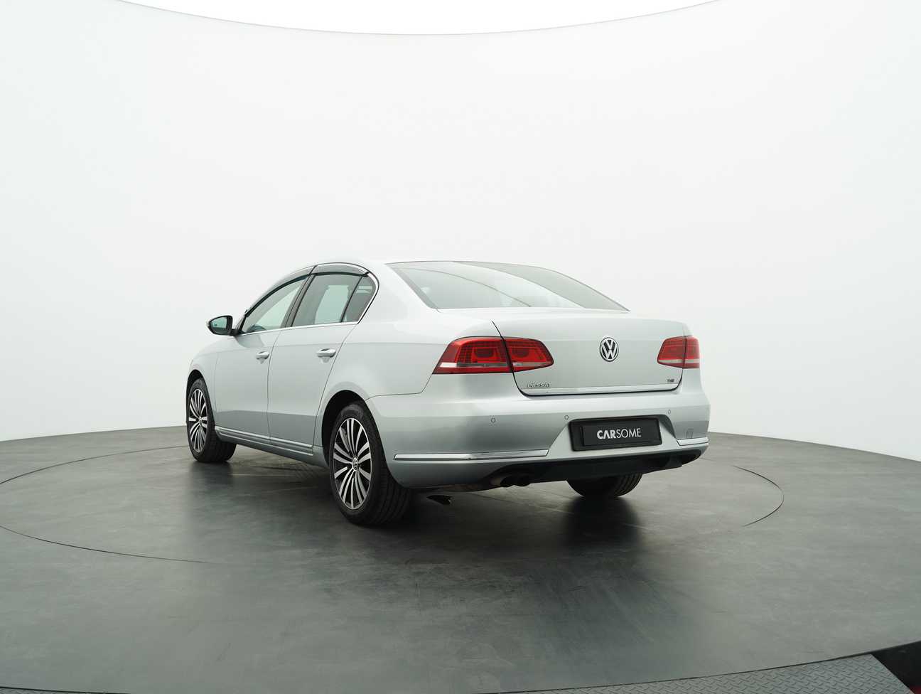 used 2013 Volkswagen PASSAT TSI 1.8