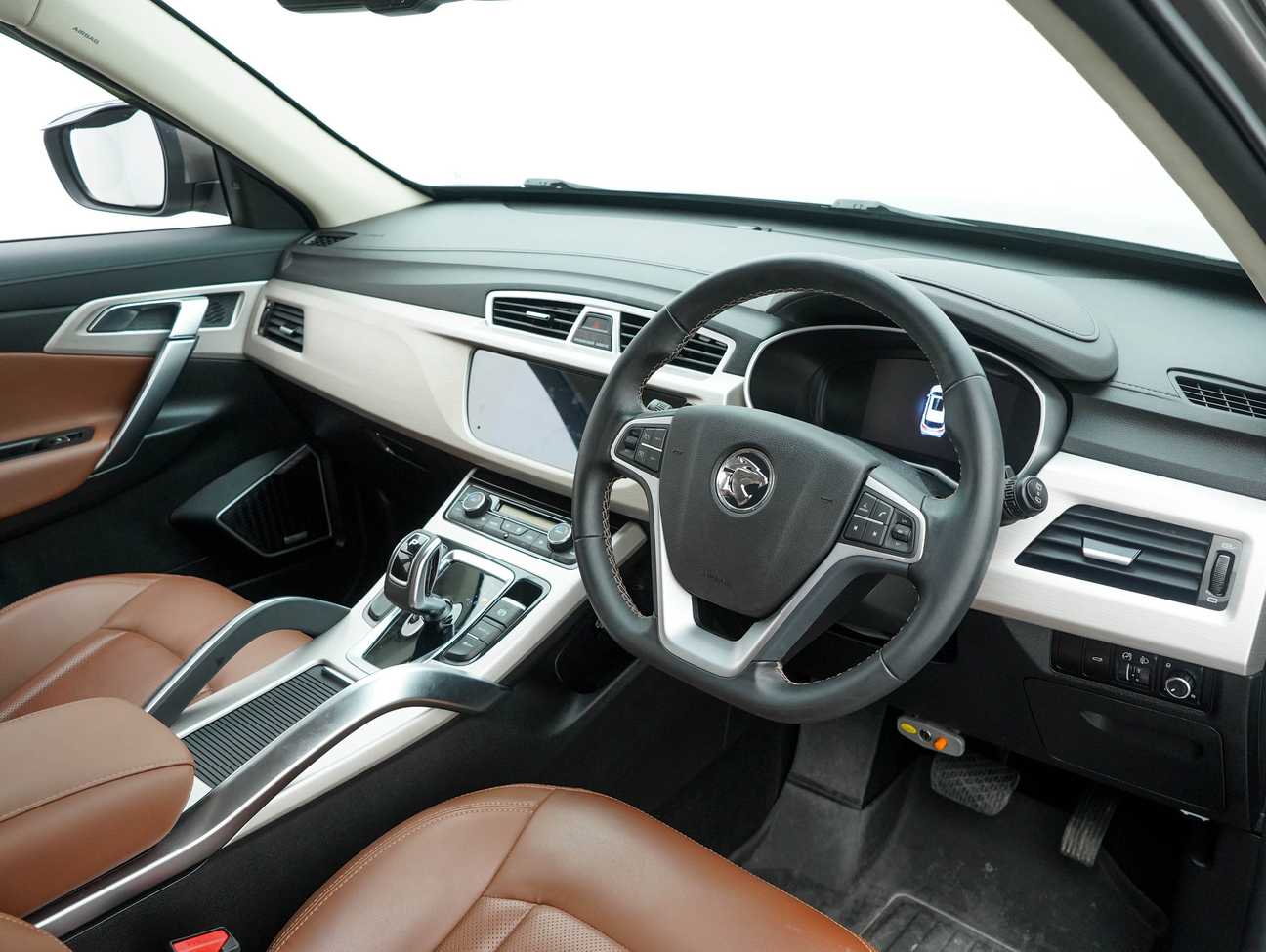 used 2022 Proton X70 Premium 1.8