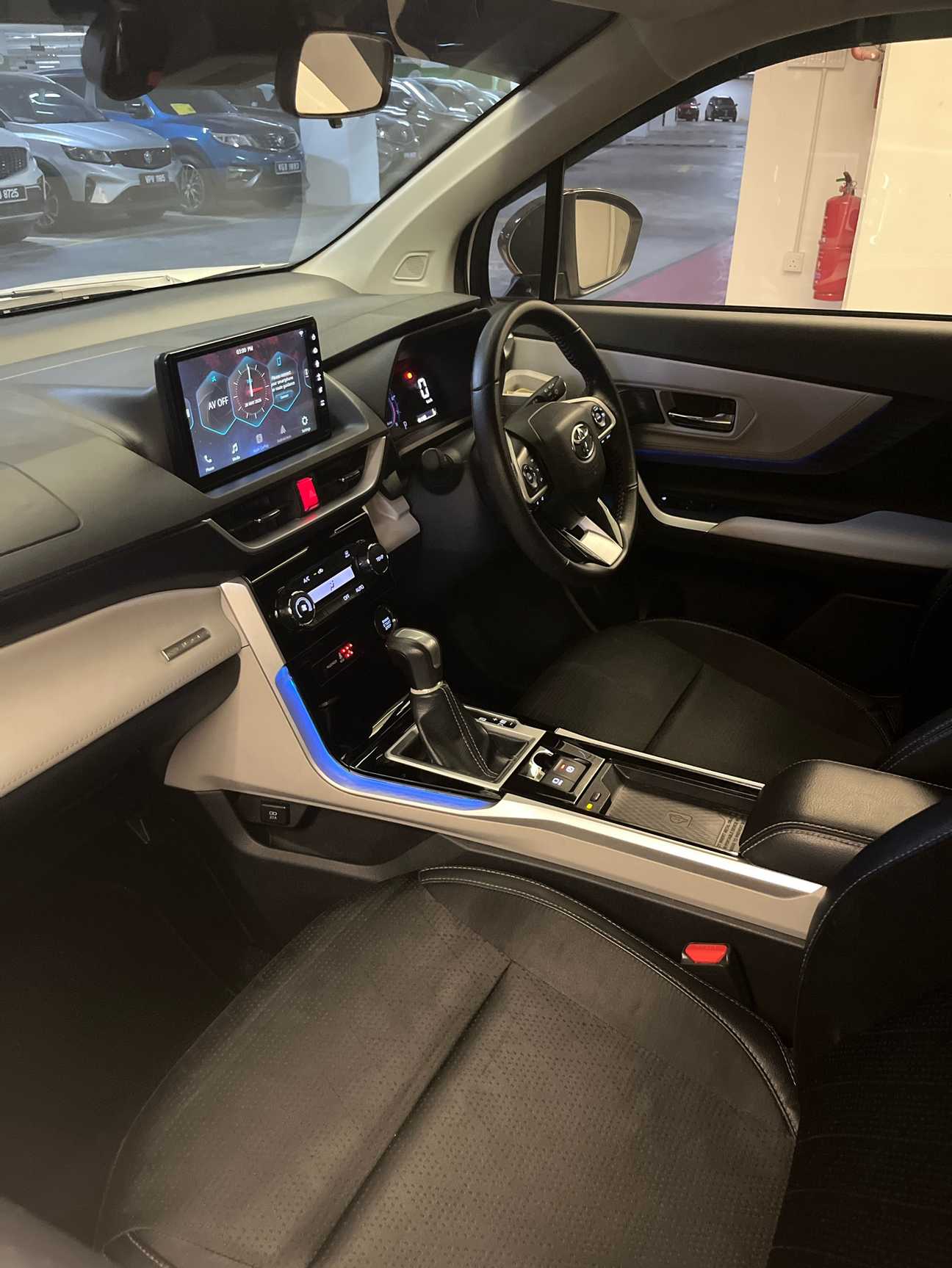 used 2023 Toyota Veloz  1.5