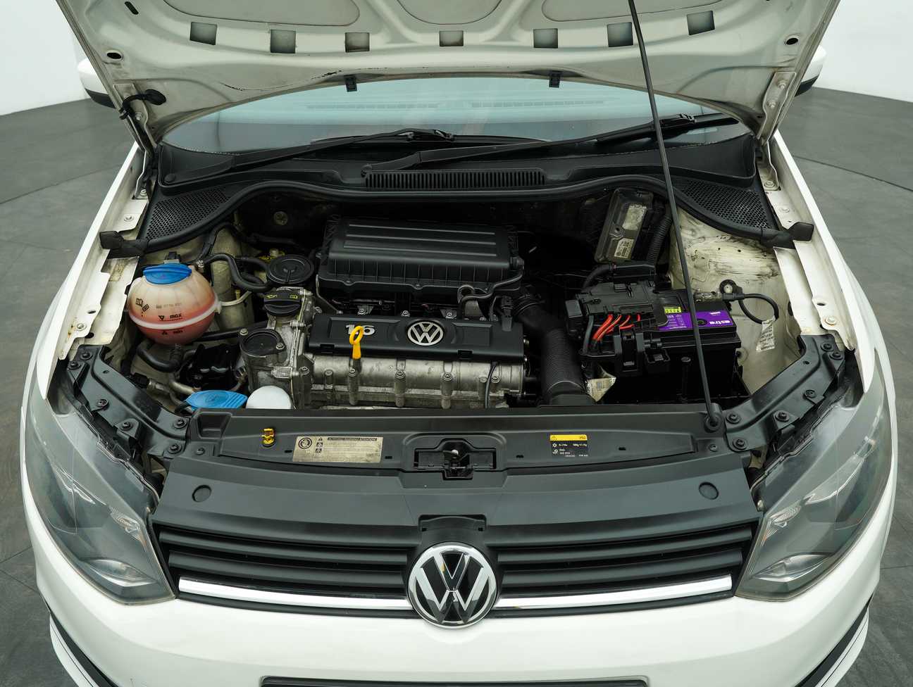 used 2015 Volkswagen Polo  1.6