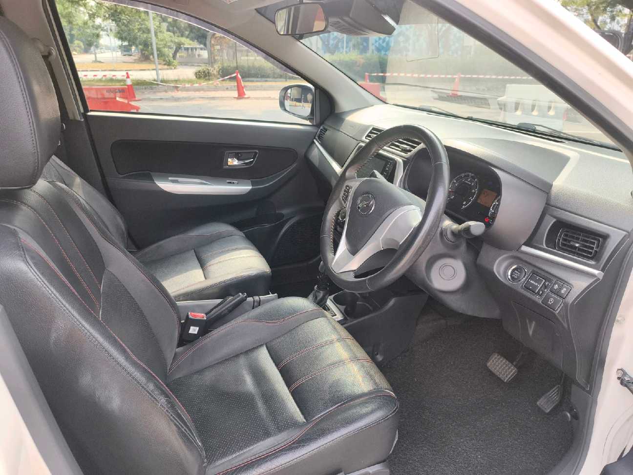 terpakai 2020 Perodua Bezza Advance 1.3