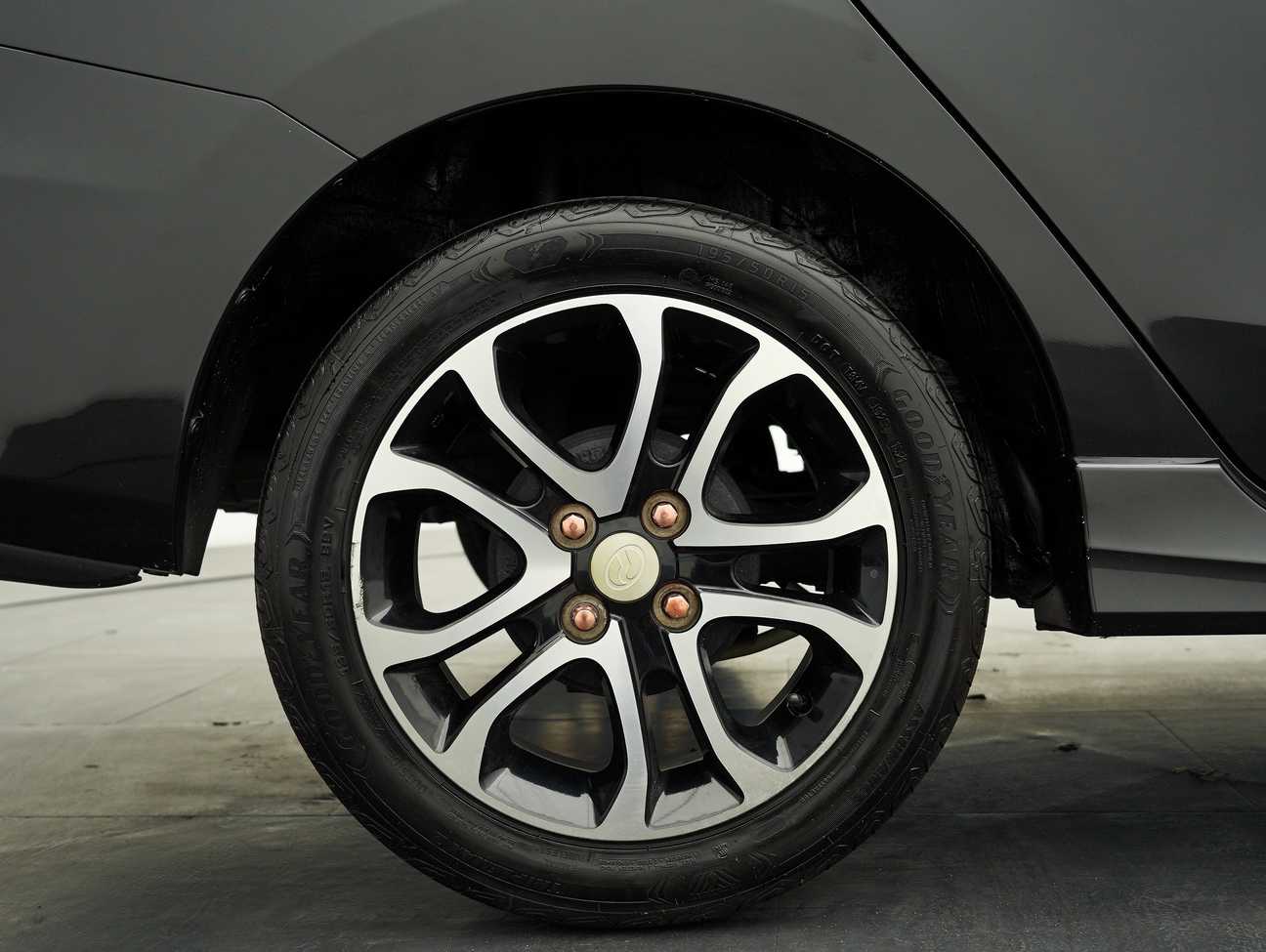 used 2017 Perodua Bezza Advance 1.3