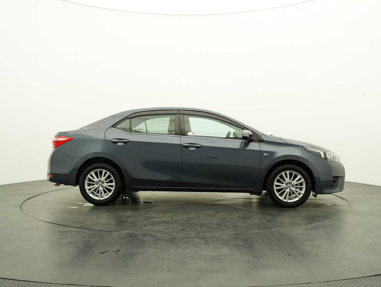 terpakai 2015 Toyota Corolla Altis G 1.8