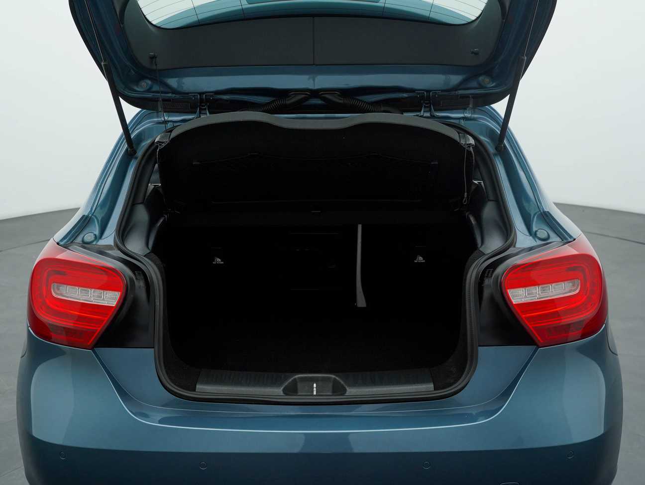 used 2015 Mercedes-Benz A180 Urban Line 1.6