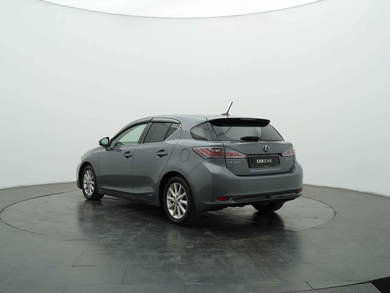 used 2013 Lexus CT 200h  1.8
