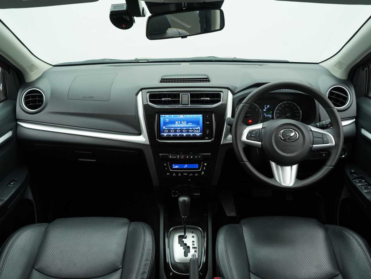 terpakai 2022 Perodua Aruz AV 1.5