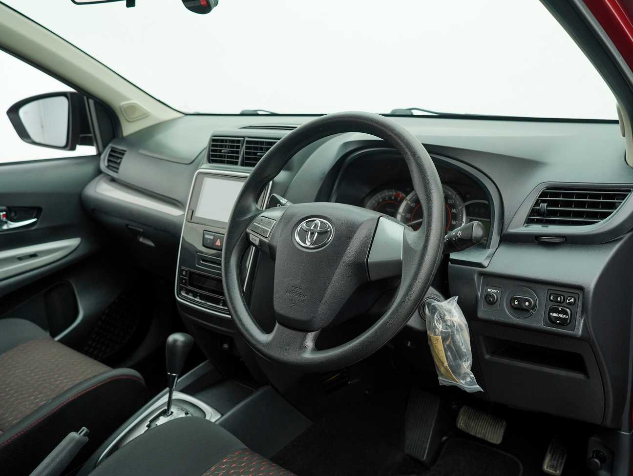 terpakai 2021 Toyota Avanza S+ 1.5