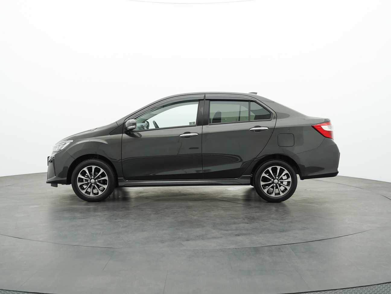 used 2021 Perodua BEZZA X 1.3