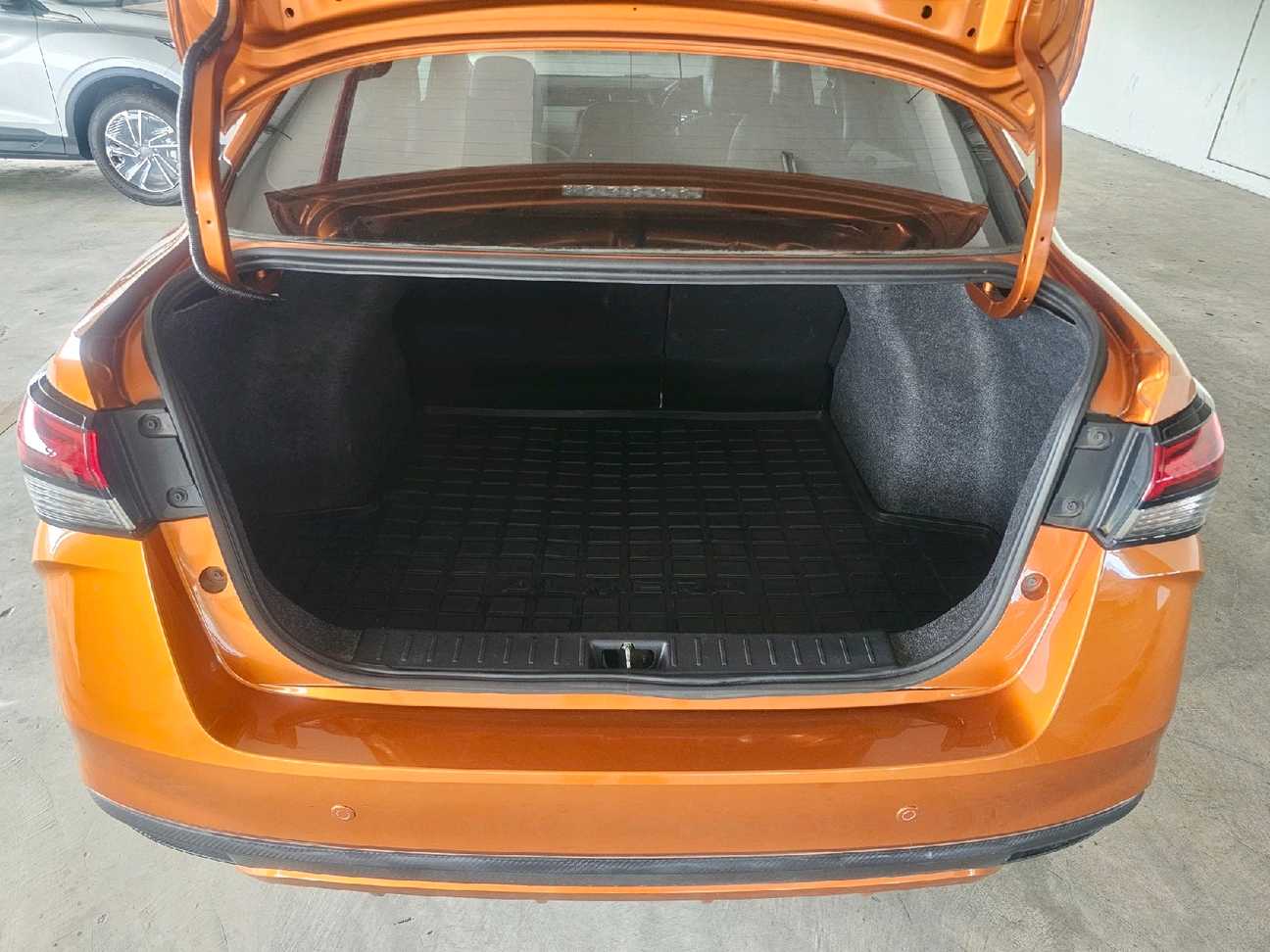 used 2021 Nissan Almera VLT 1.0