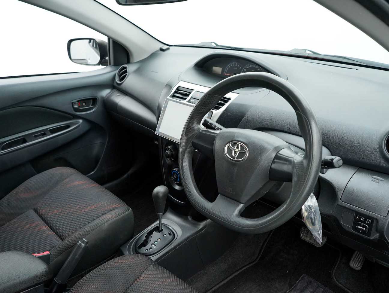 used 2013 Toyota Vios J (Metallic) 1.5