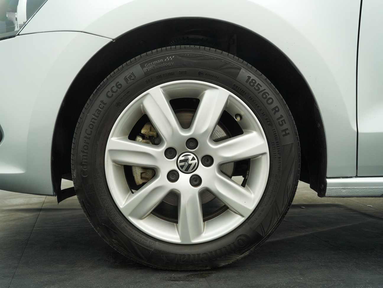 terpakai 2015 Volkswagen Polo  1.6