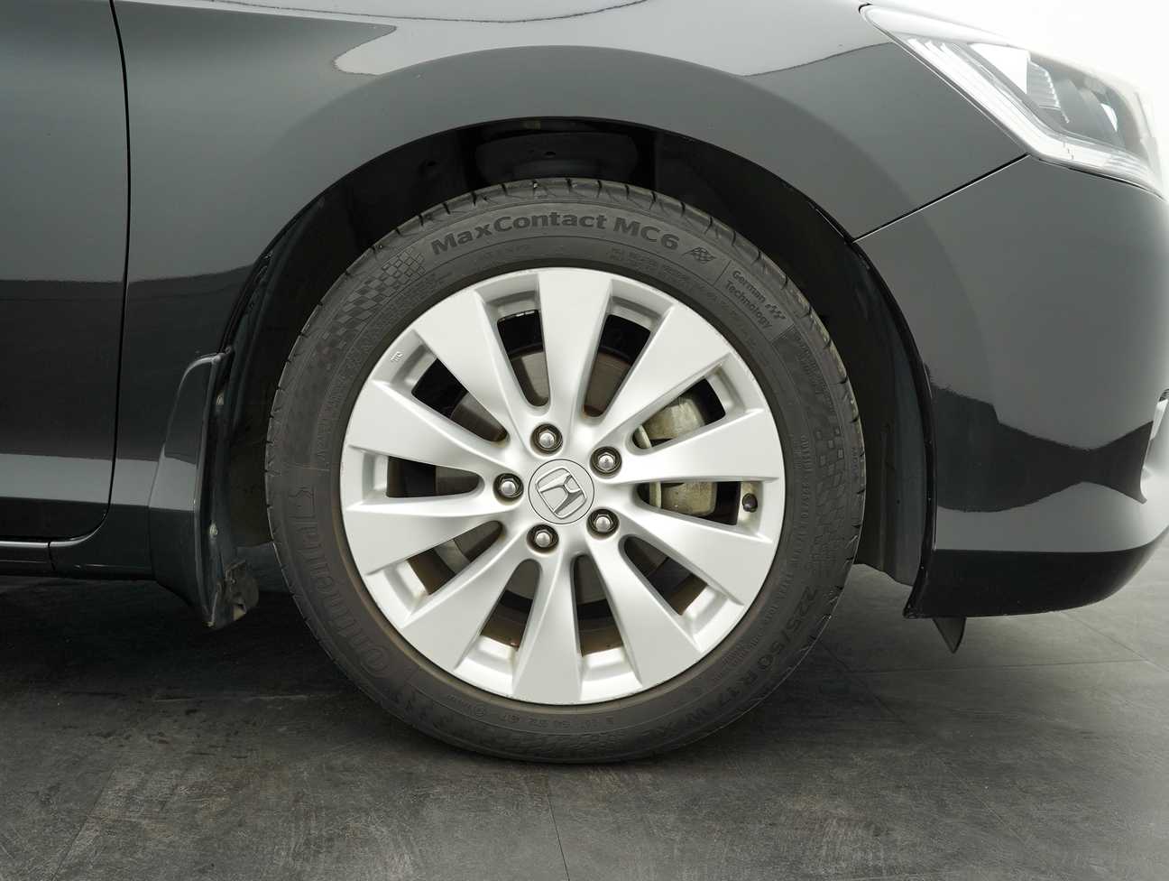 used 2015 Honda Accord i-VTEC VTi-L 2.0