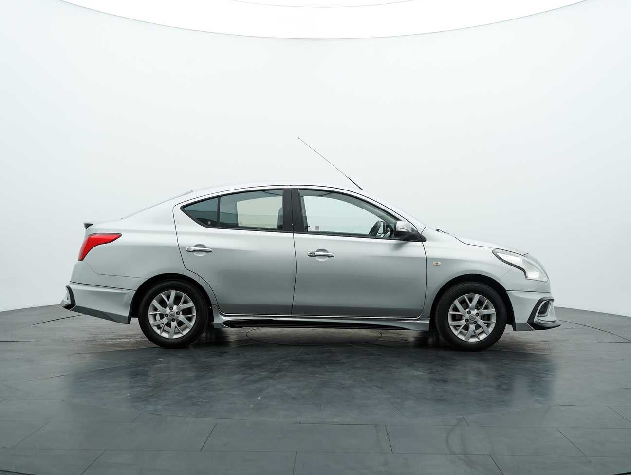 terpakai 2016 Nissan Almera VL 1.5