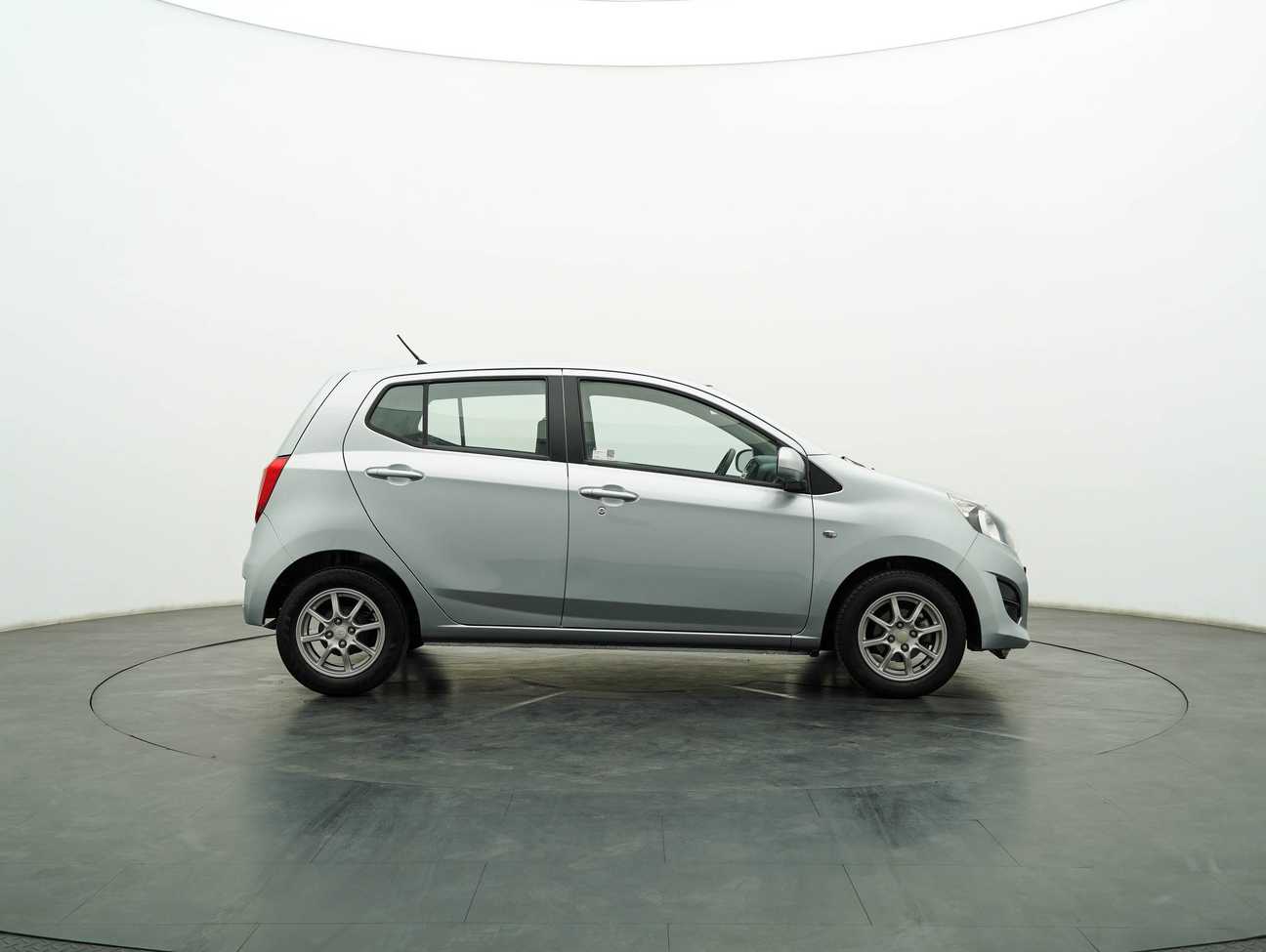 used 2016 Perodua AXIA G 1.0