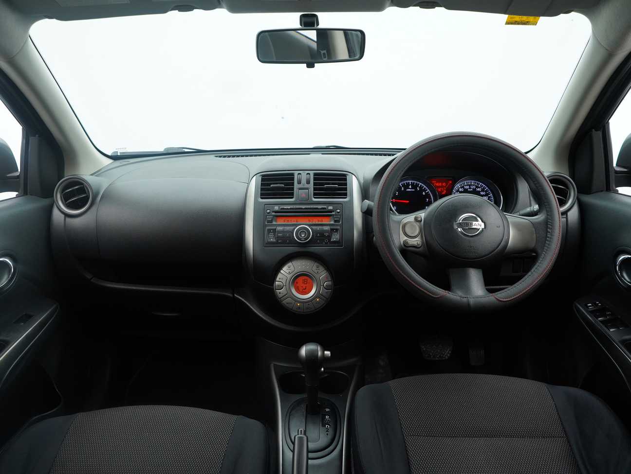 used 2013 Nissan Almera VL 1.5