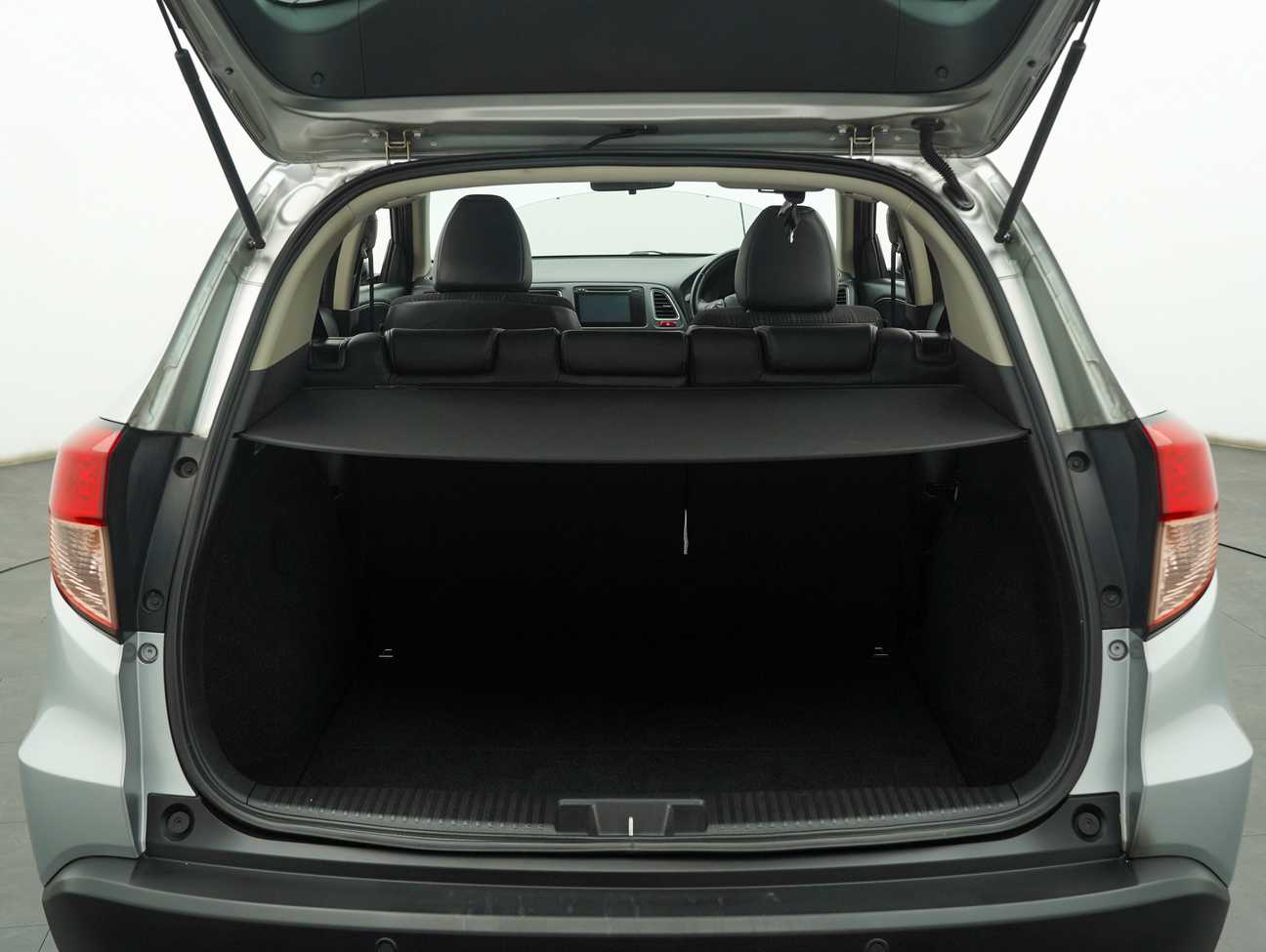 used 2016 Honda HR-V V 1.8