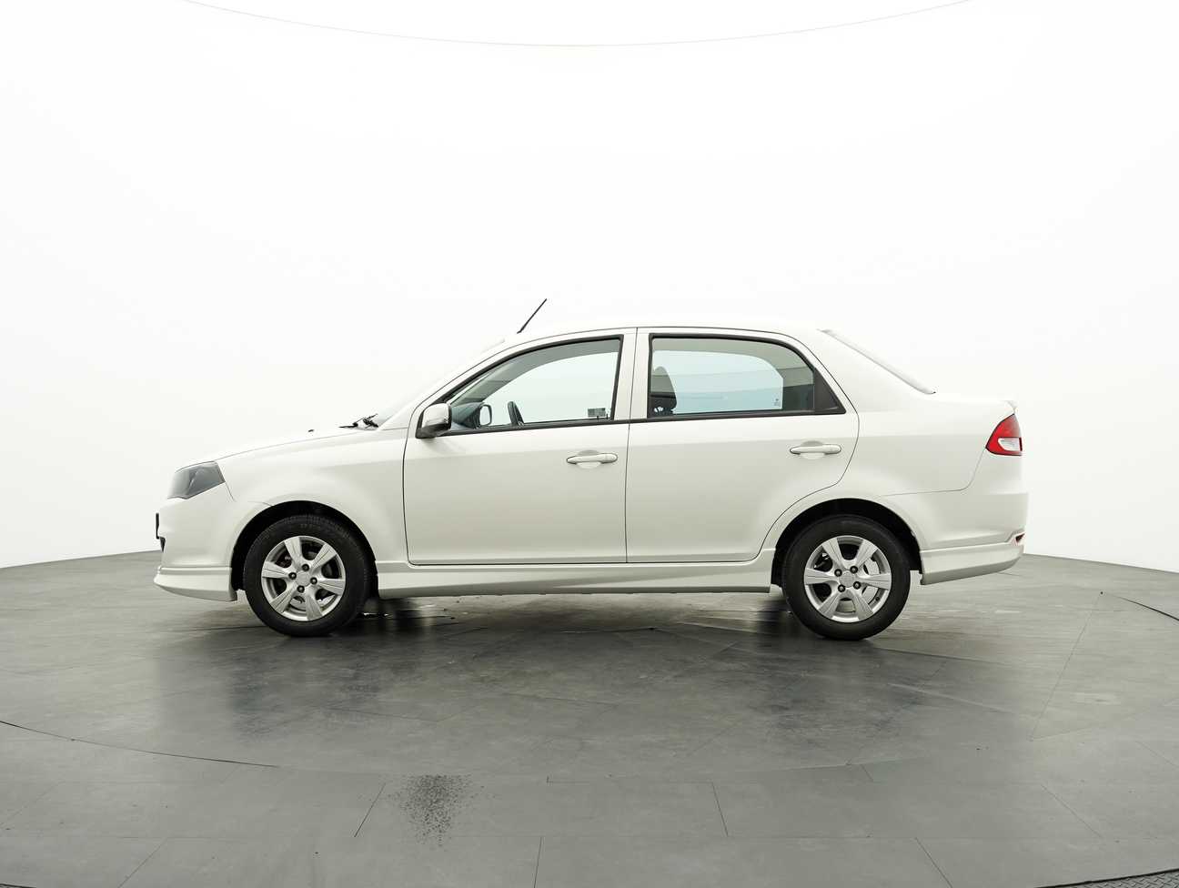 used 2016 Proton Saga FLX Plus 1.3