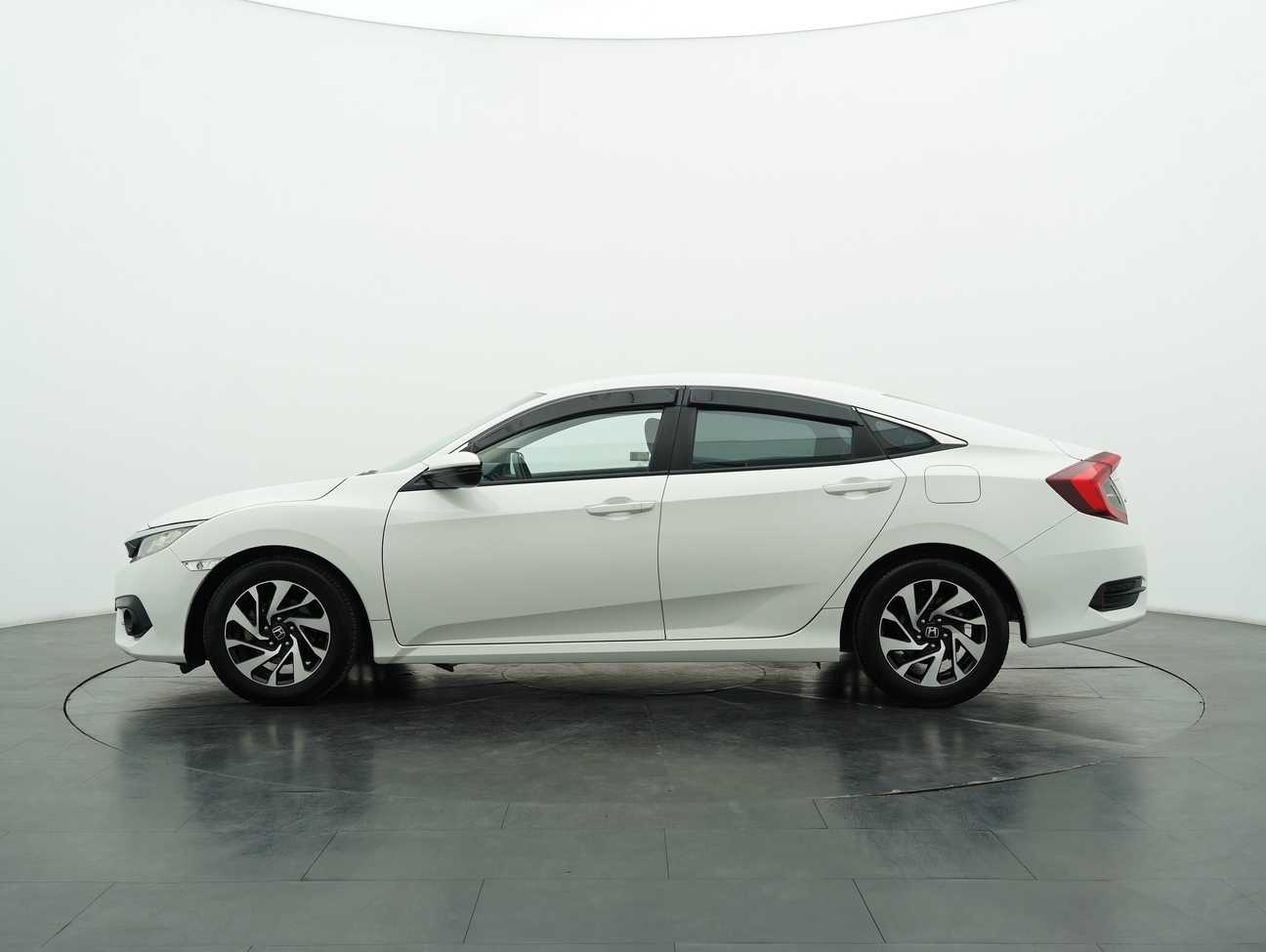terpakai 2016 Honda Civic S i-VTEC 1.8
